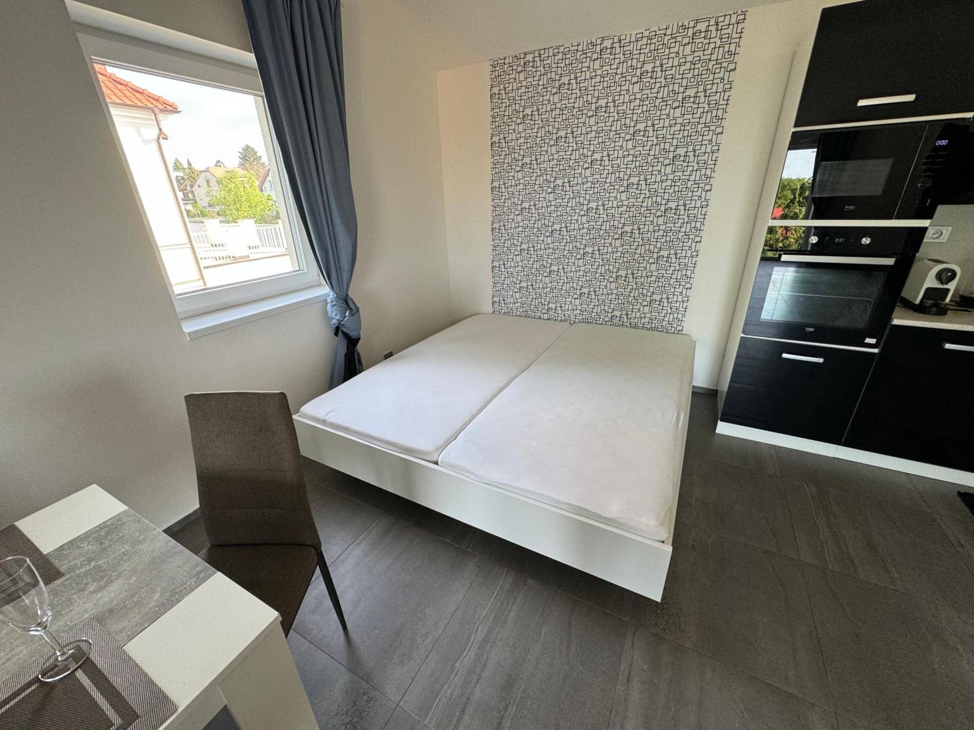 Apartman Byt 75M2 Klid Priroda Pro Rodinu Prag Exterior foto
